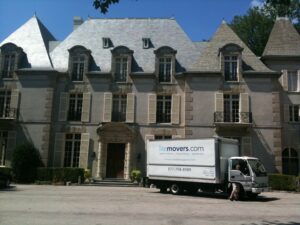 Move in Villanova