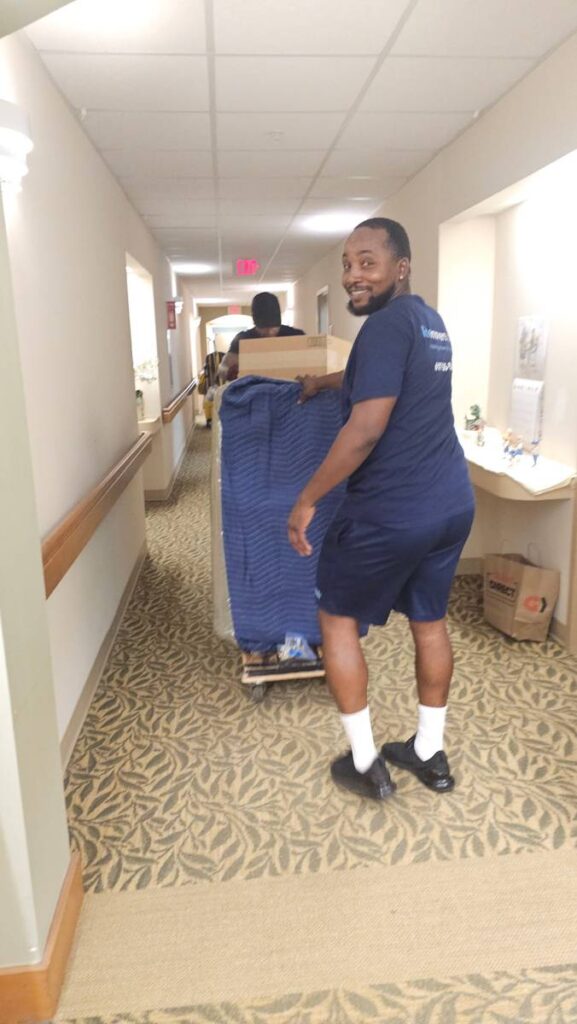 Friendly Movers for Senior Moves | LiteMovers Friendly Movers for Senior Moves