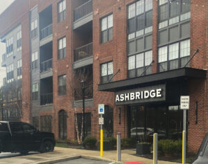 Move to Ashbridge apartments in Exton | LiteMovers moving company near ashbridge apartments.